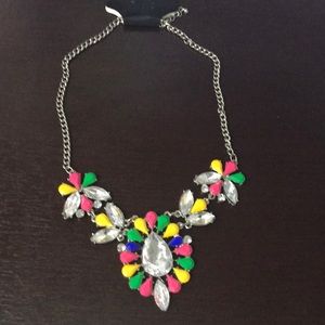 Statement necklace